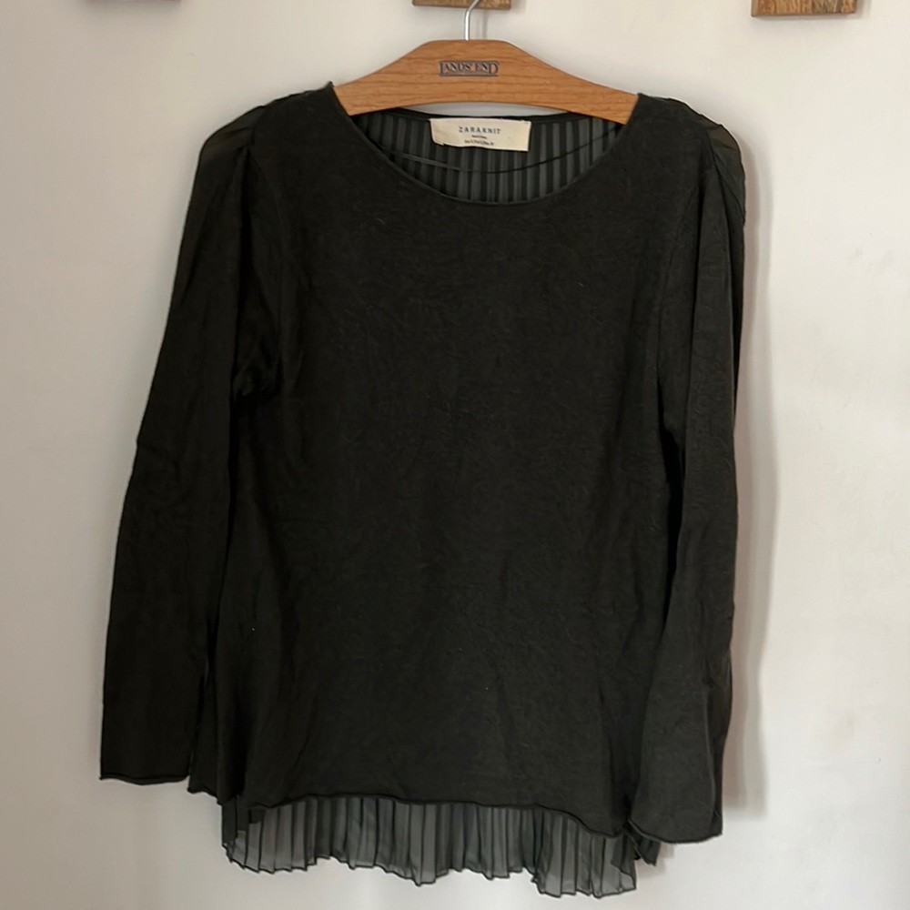 Zara Olive sheer pleated back sweater | size L